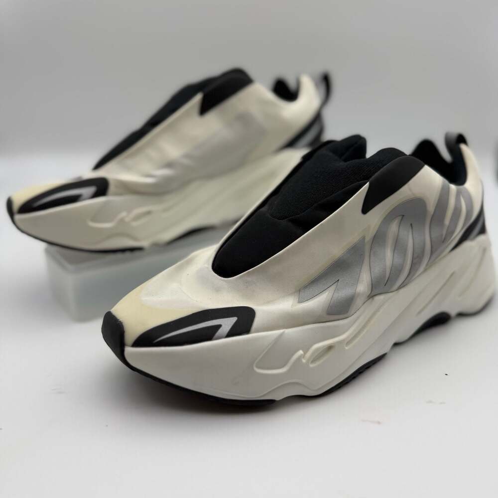 Adidas Yeezy Boost 700 MNVN Laceless Analog Sneakers